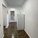 Voll Ausgestattetes In * Essen